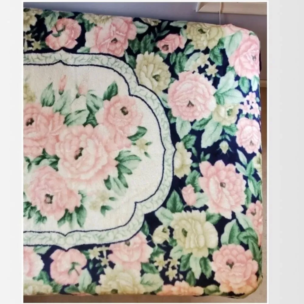 None vintage queen